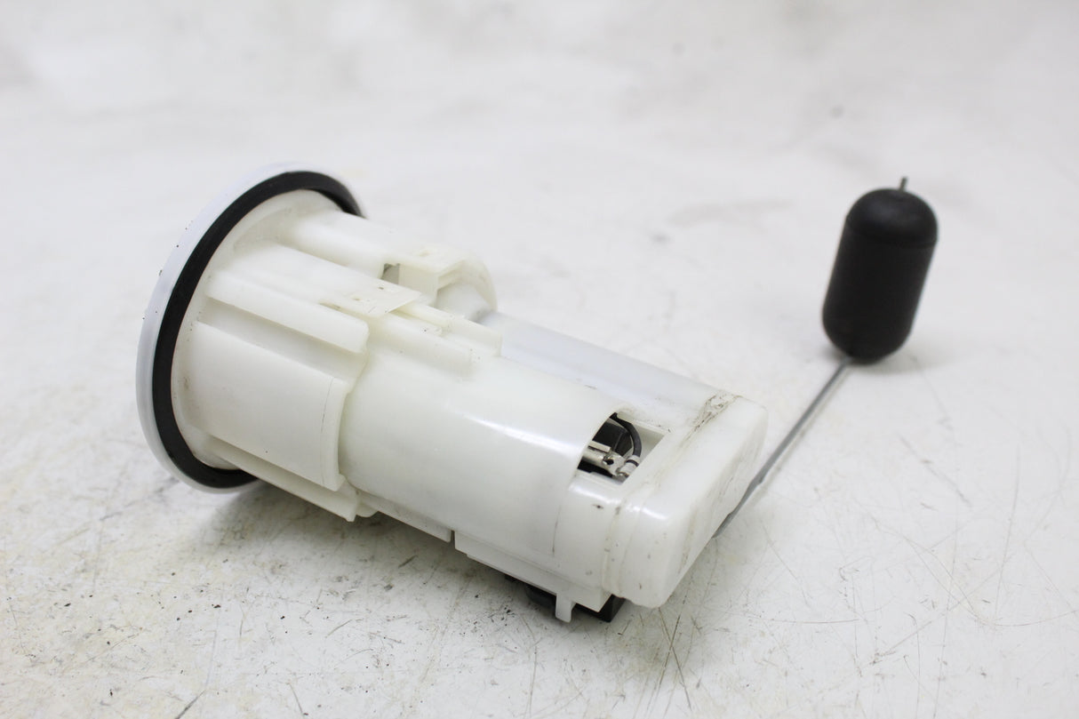 2017 Yamaha FZ10 OEM FUEL PUMP GAS PETROL SENDER UNIT