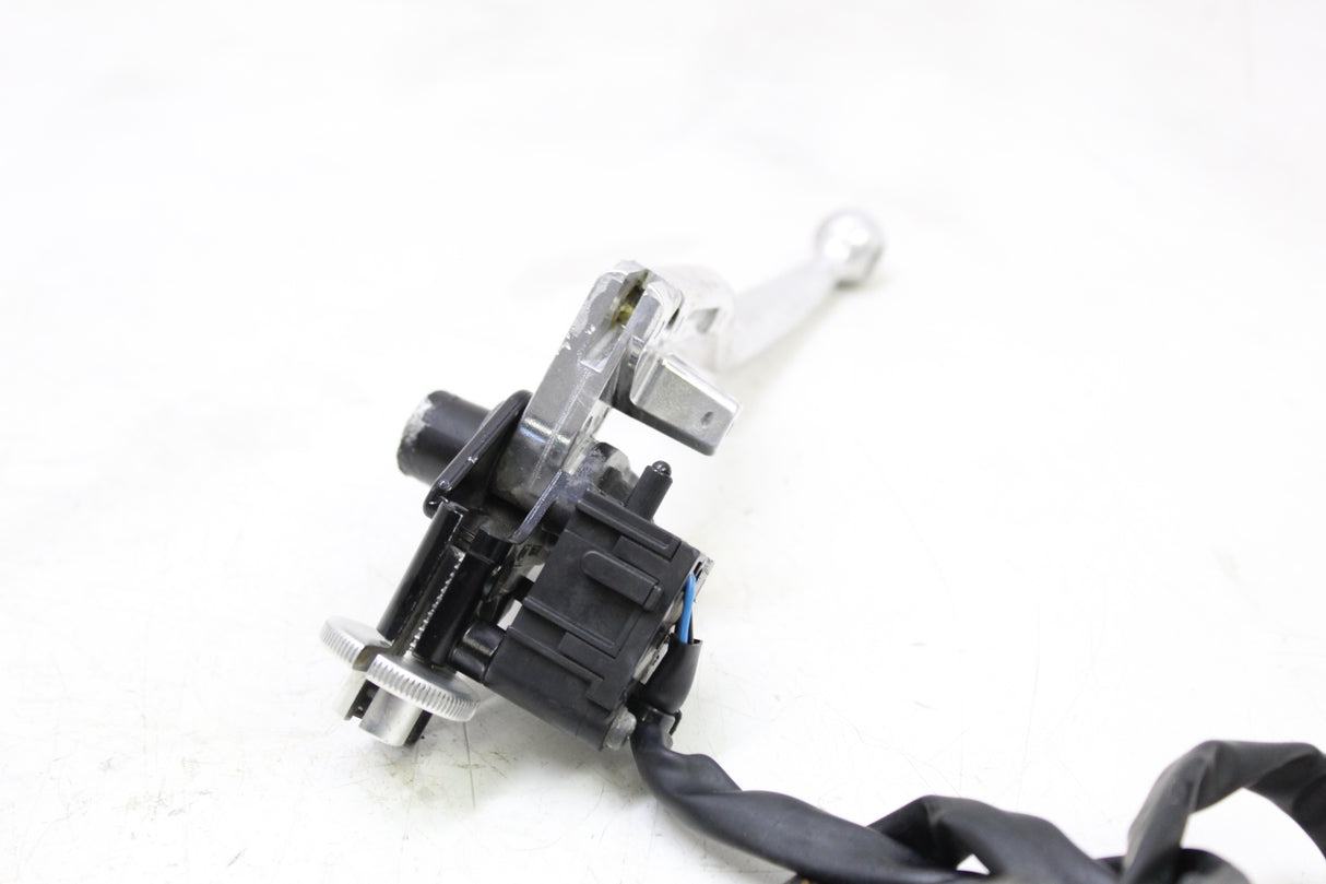 2017 Yamaha FZ10 OEM CLUTCH PERCH MOUNT WITH LEVER