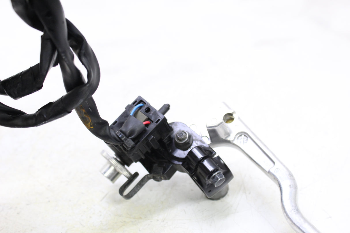 2017 Yamaha FZ10 OEM CLUTCH PERCH MOUNT WITH LEVER