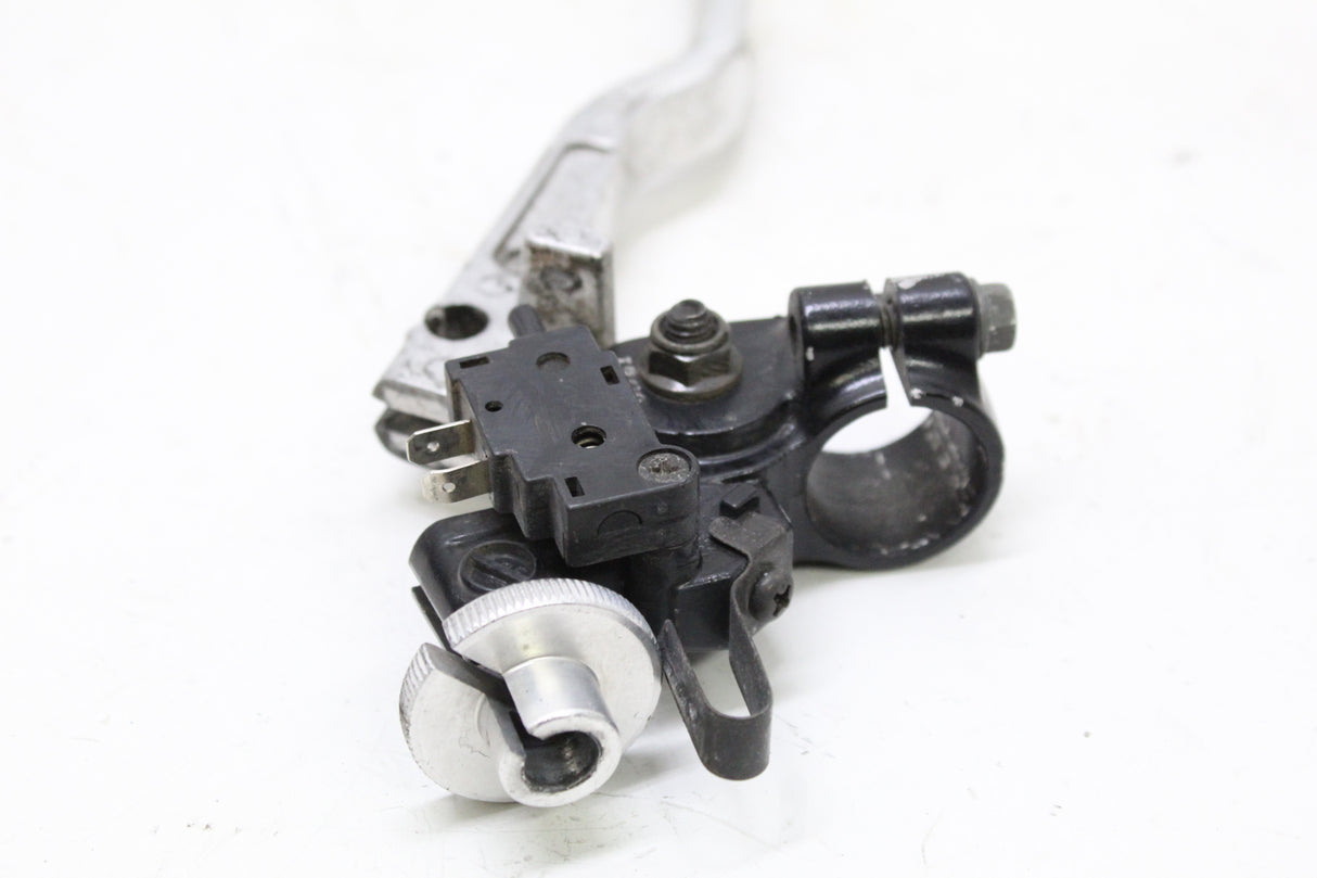 2007 Yamaha YZF R6S OEM CLUTCH PERCH MOUNT WITH LEVER