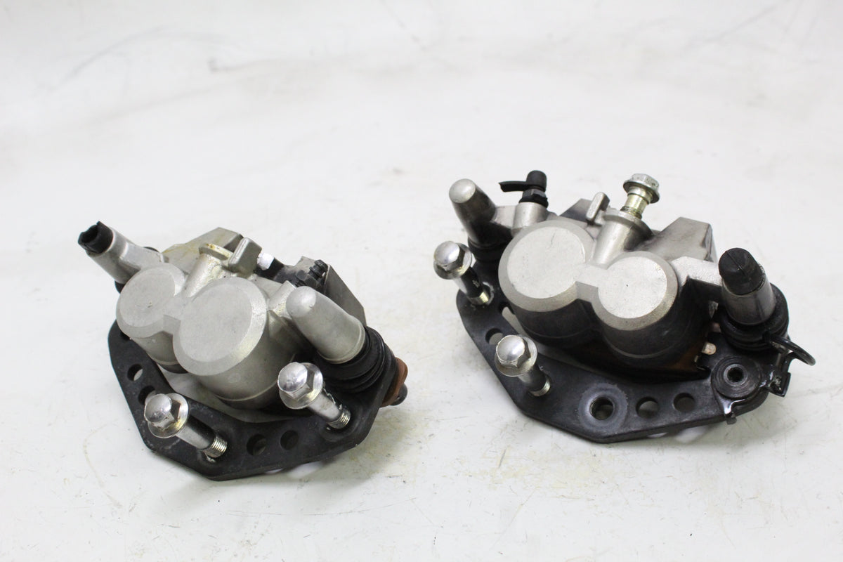 1992 KAWASAKI NINJA 600R ZX600 OEM FRONT BRAKE CALIPERS SET PAIR