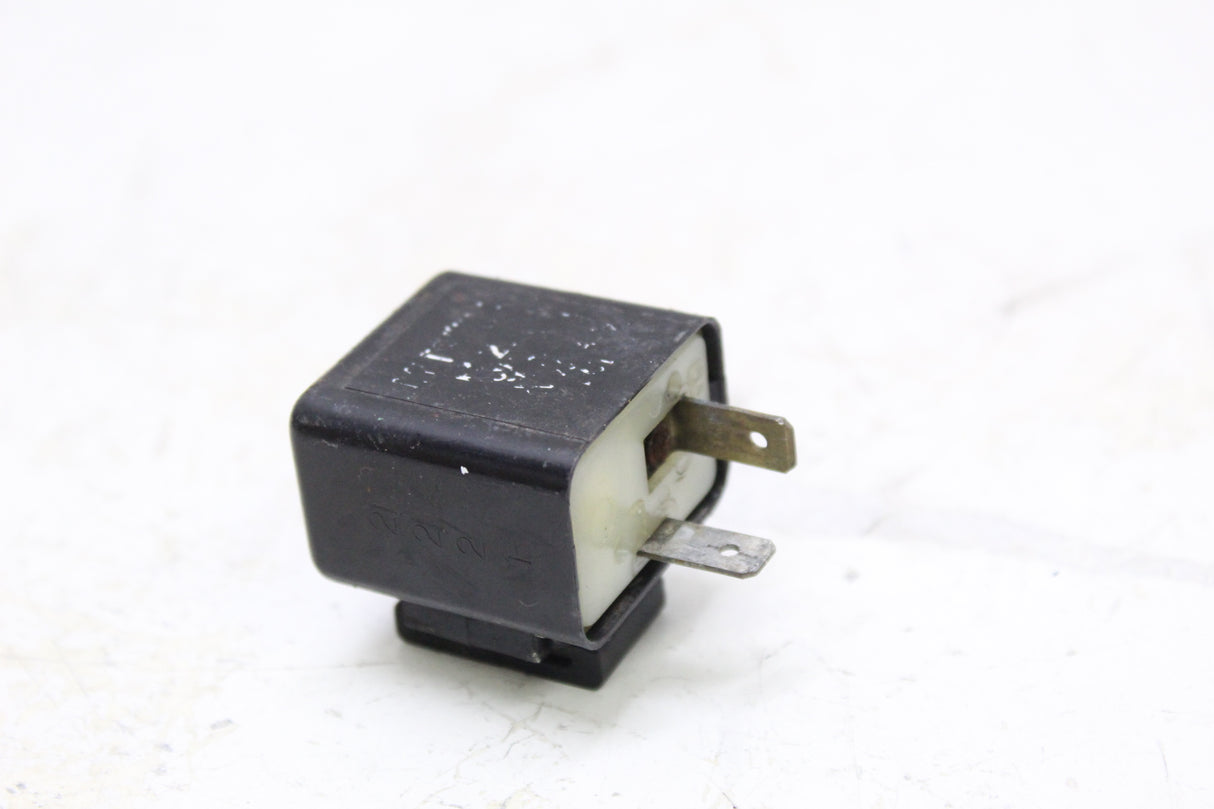 2003 HONDA REBEL 250 CMX250C OEM TURN SIGNAL FLASHER WINKER RELAY