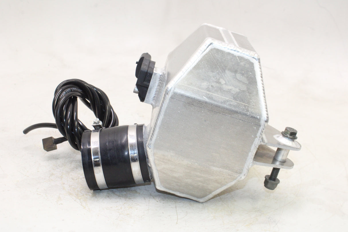 2015 Polaris Sportsman ACE 570 OEM MAP SENSOR W BREATHER BOX