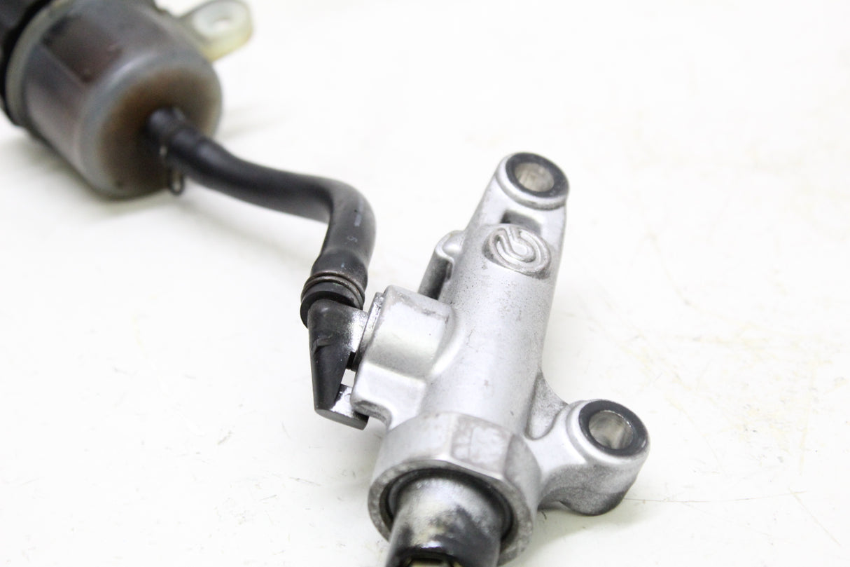 2005 Yamaha YZF R6 OEM REAR BACK BRAKE MASTER CYLINDER