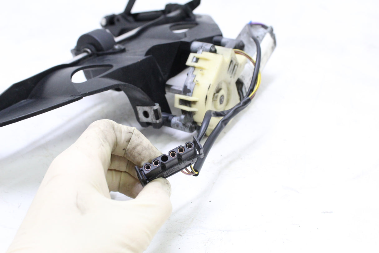 2000 BMW R1100RT OEM WINDSHIELD ADJUSTMENT MOTOR W MOUNT BRACKETS