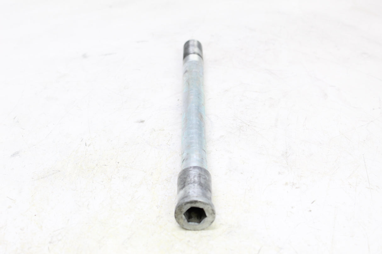 2012 Kawasaki Vulcan 900 VN900DF OEM FRONT WHEEL RIM AXLE PIVOT BOLT