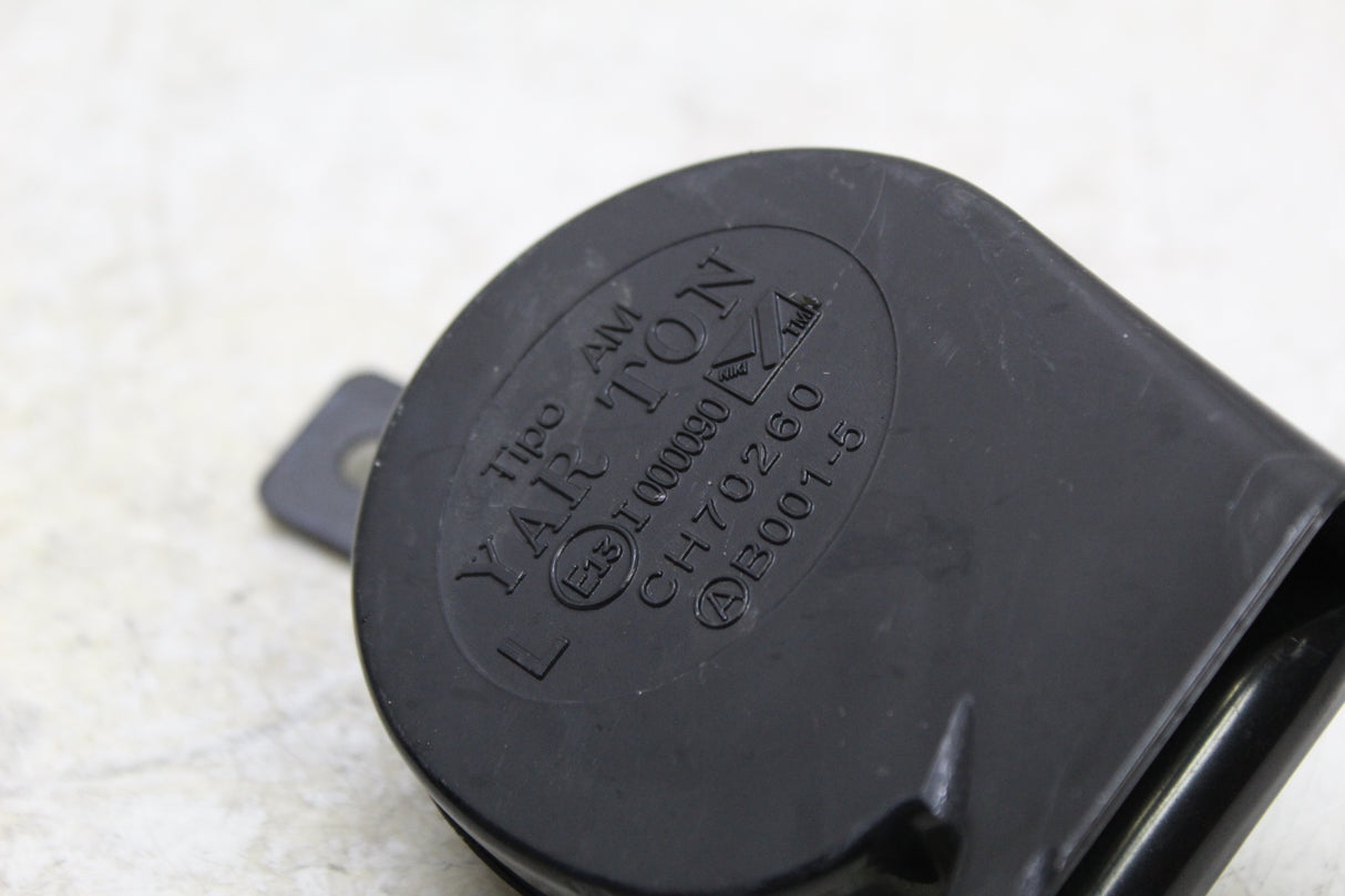 2017 Genuine Scooter Co. Buddy 125 OEM HORN SIGNAL