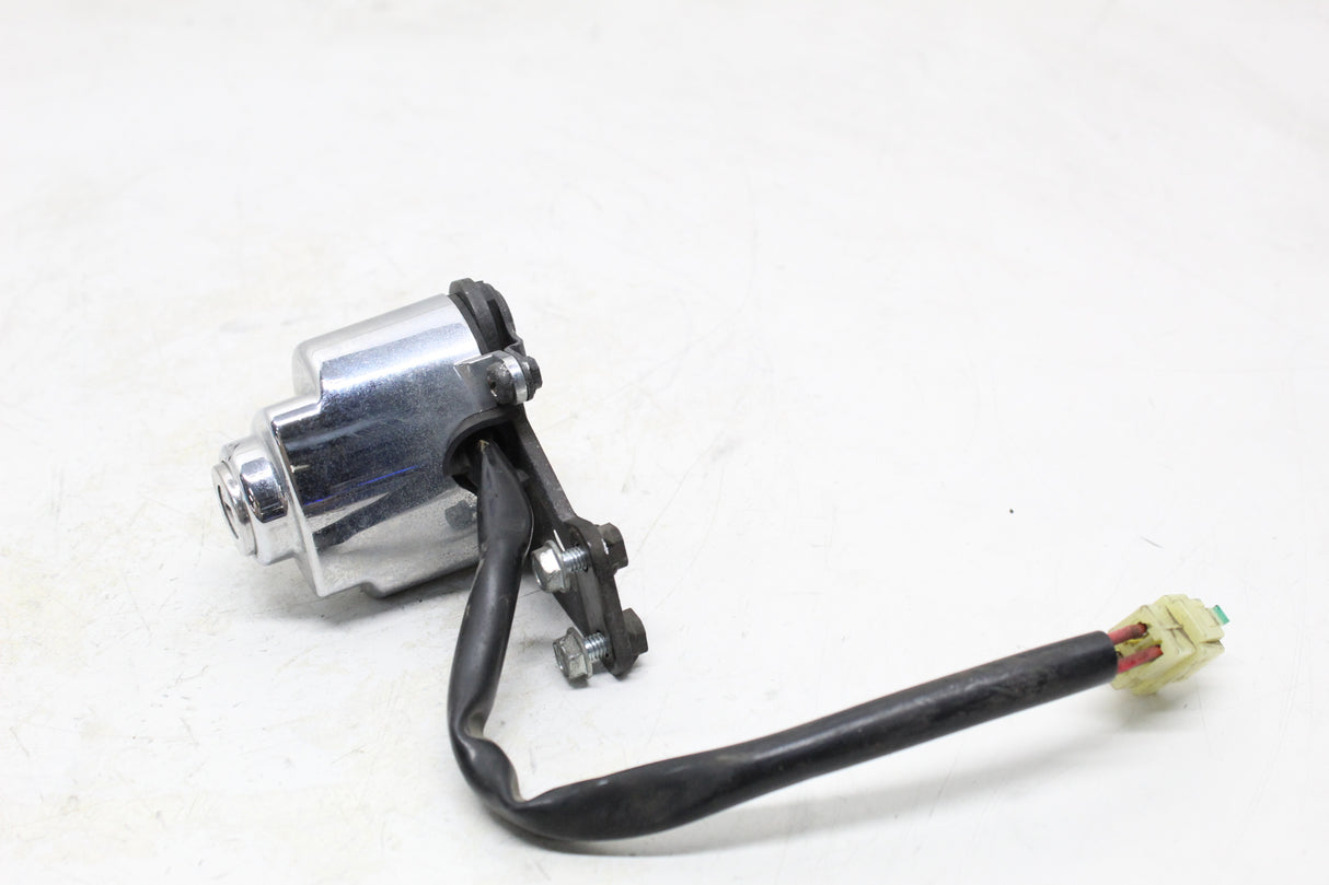 2005 Honda VTX1300S VTX1300 OEM IGNITION LOCK W/ GAS CAP !NO KEY!