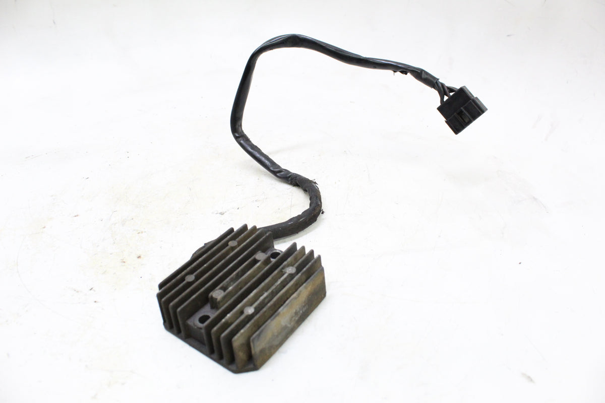 2005 KAWASAKI VULCAN 1500 VN1500 OEM Voltage Regulator Rectifier