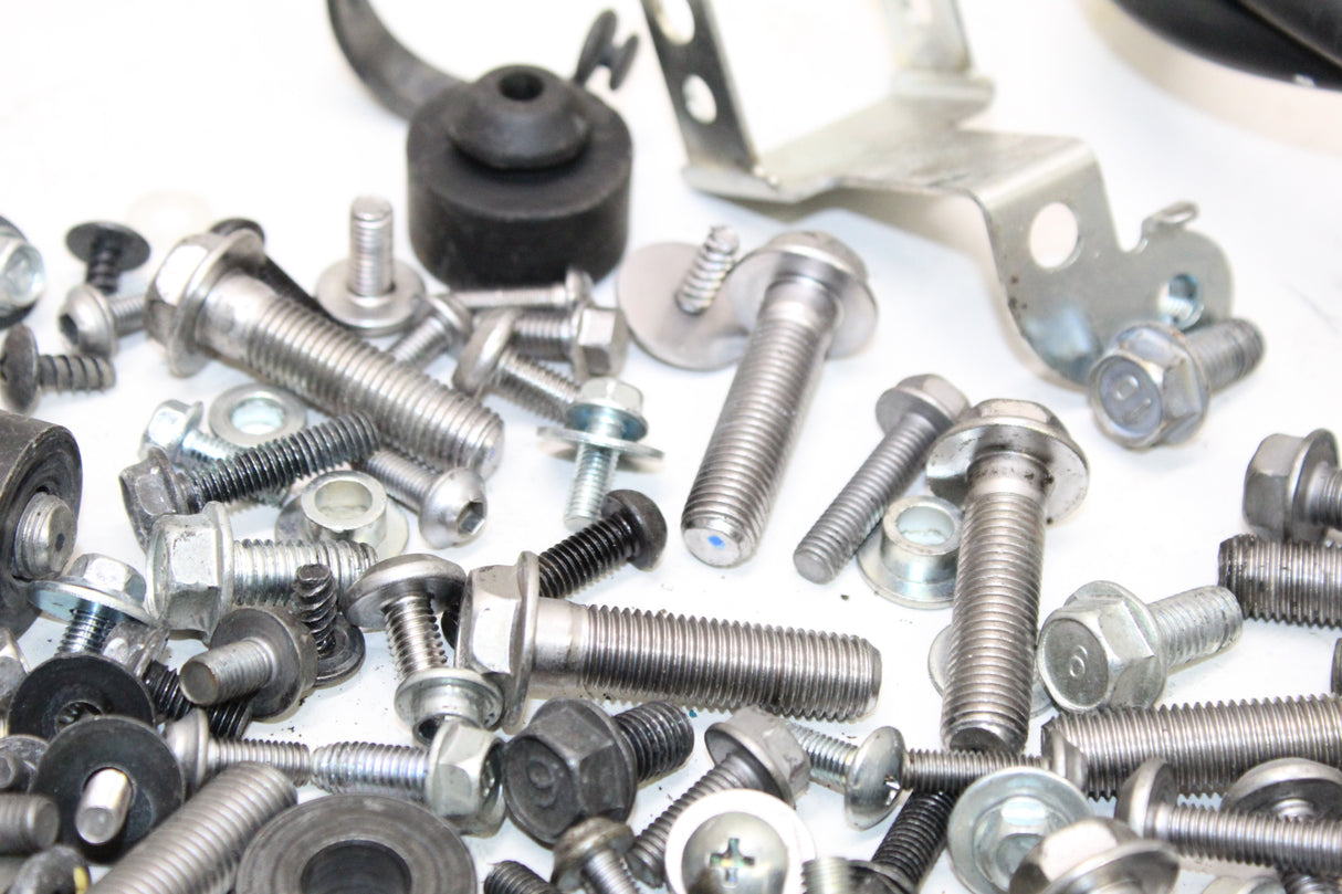 2021 Kawasaki Ninja 400 EX400 OEM ENGINE MOUNTING BOLTS HARDWARE MOTOR SCREWS