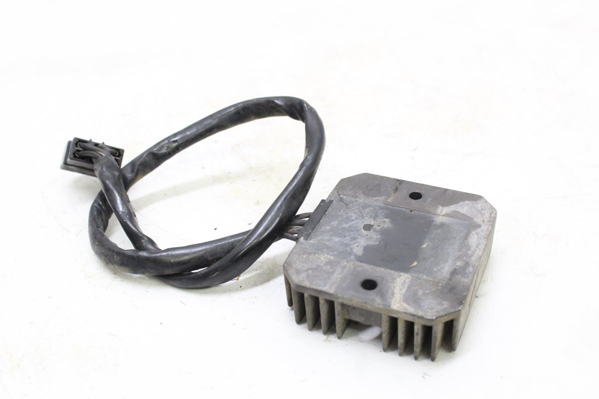 2005 KAWASAKI VULCAN 1500 VN1500 OEM Voltage Regulator Rectifier