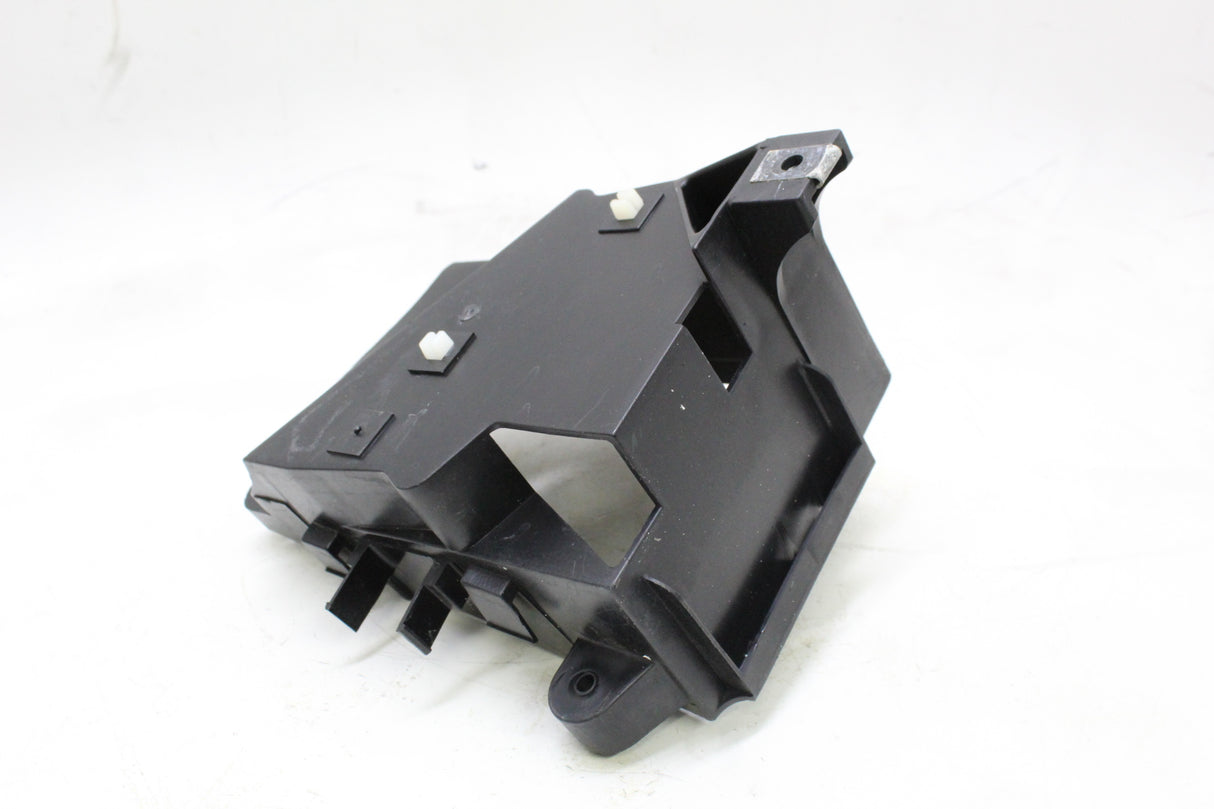 2004 SUZUKI GSXR600 OEM REAR UNDERTAIL BATTERY TRAY BOX HOLDER