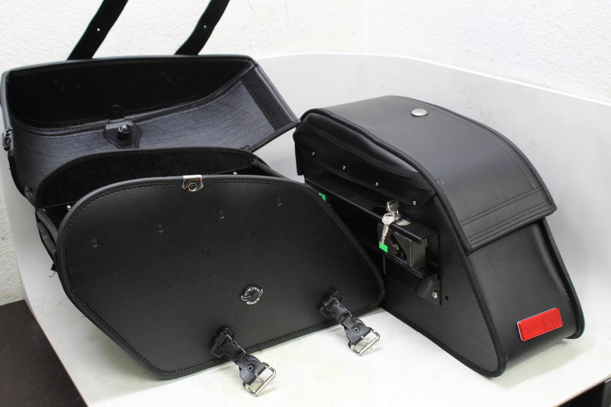 2012 Kawasaki Vulcan 900 VN900DF OEM SADDLEBAG W KEY