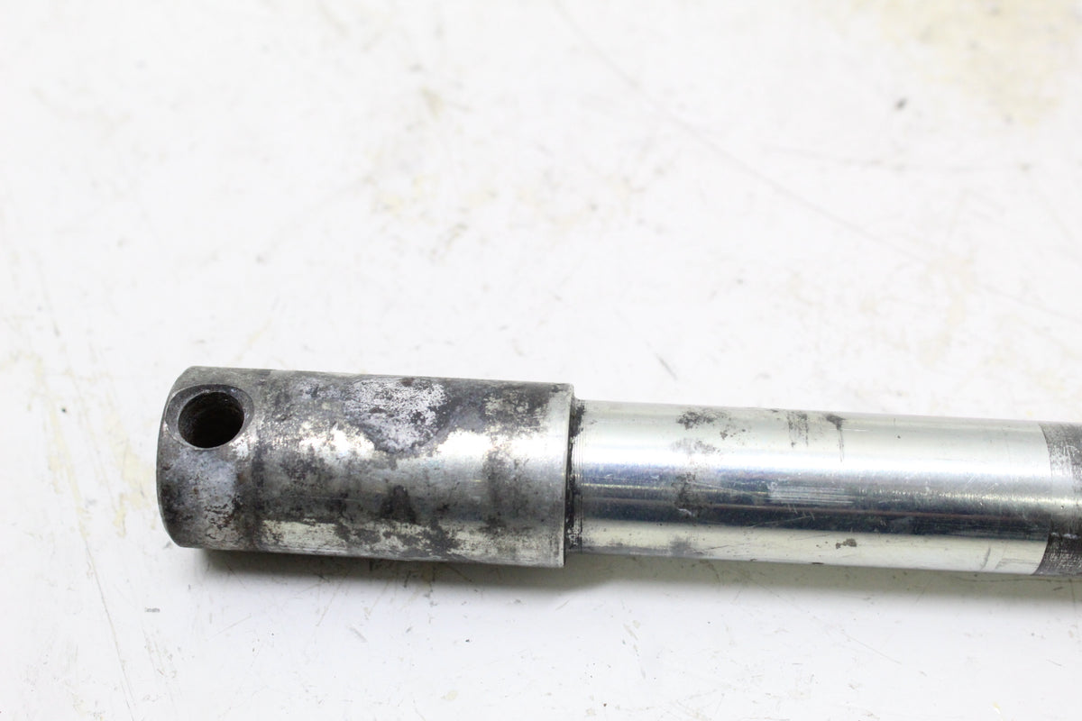 2005 KAWASAKI VULCAN 1500 VN1500 Front Wheel Axle Shaft