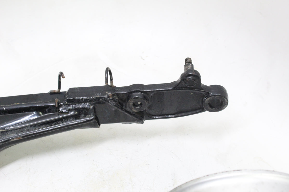 2005 KAWASAKI VULCAN 1500 VN1500 CLASSIC OEM SWINGARM FINAL DRIVE ASSEMBLY