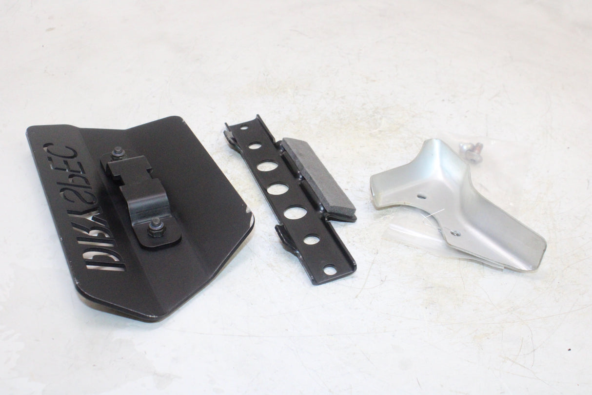 2015 Suzuki DR650SE OEM MISC COVERS BRACKETS MOUNTS