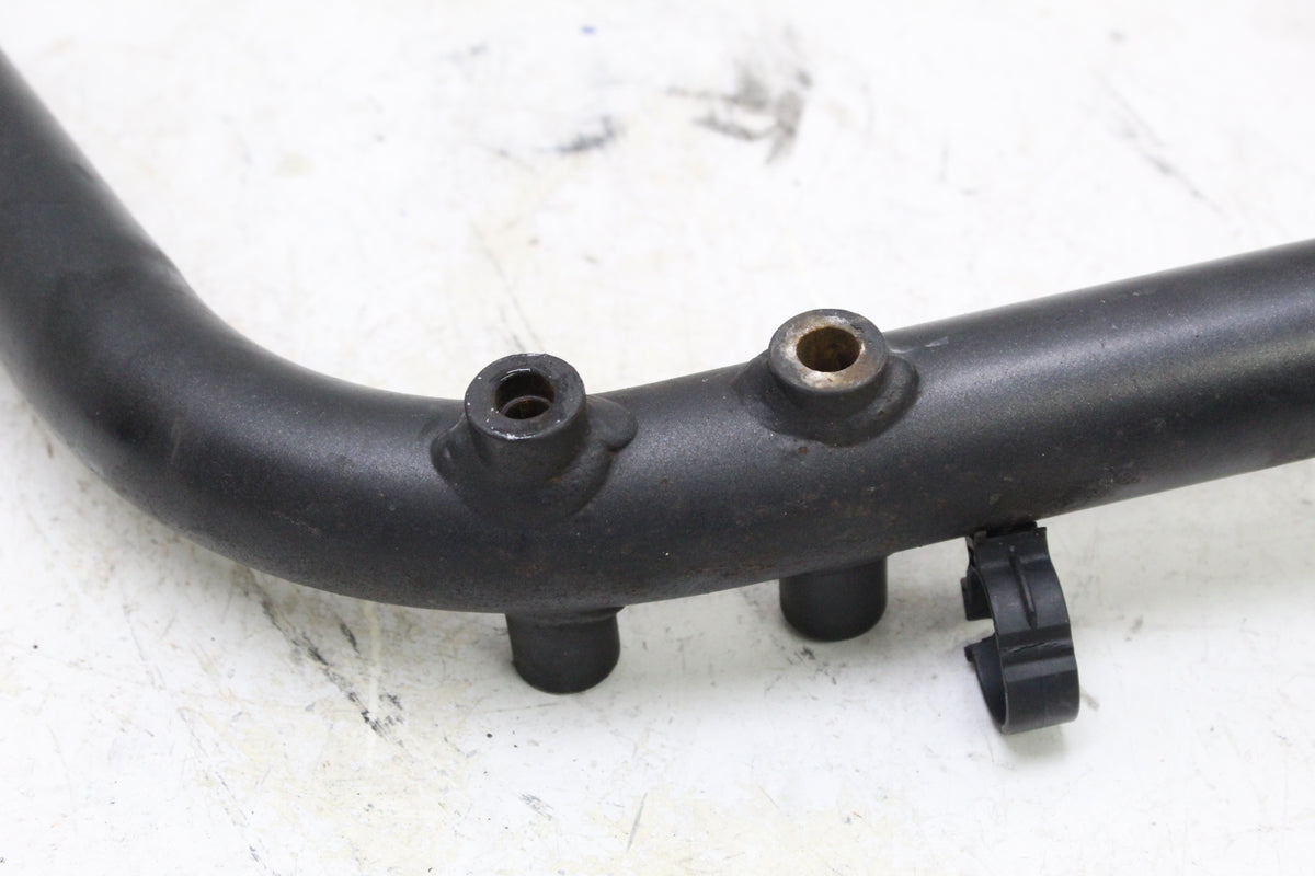 2003 YAMAHA FZ1 FZS1000 FAZER OEM FRONT ENGINE MOUNT BRACKET FRAME SUPPORT