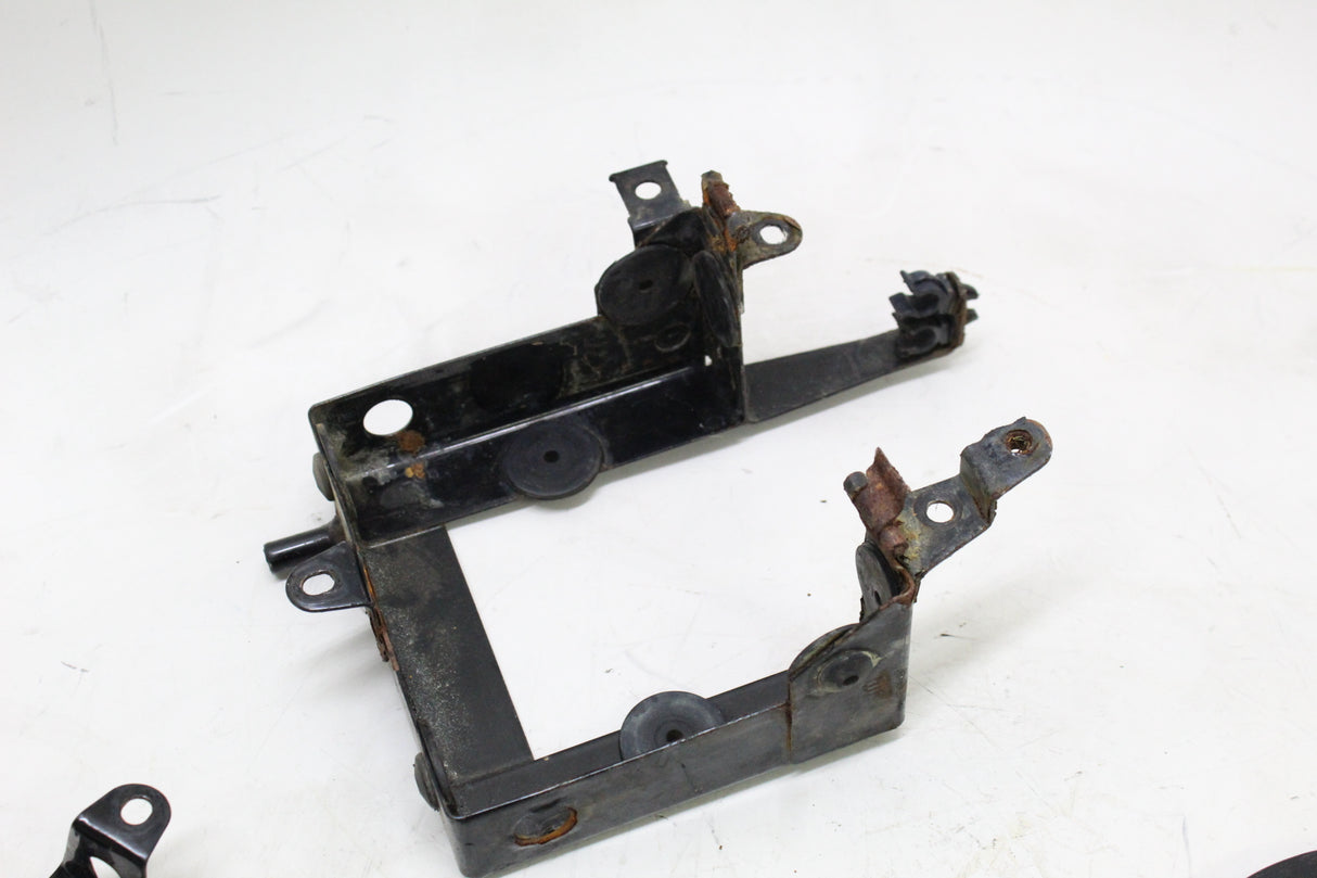 1996 Honda Shadow ACE 1100 VT1100 OEM MOUNTING BRACKETS MOUNTS STAY SET KIT