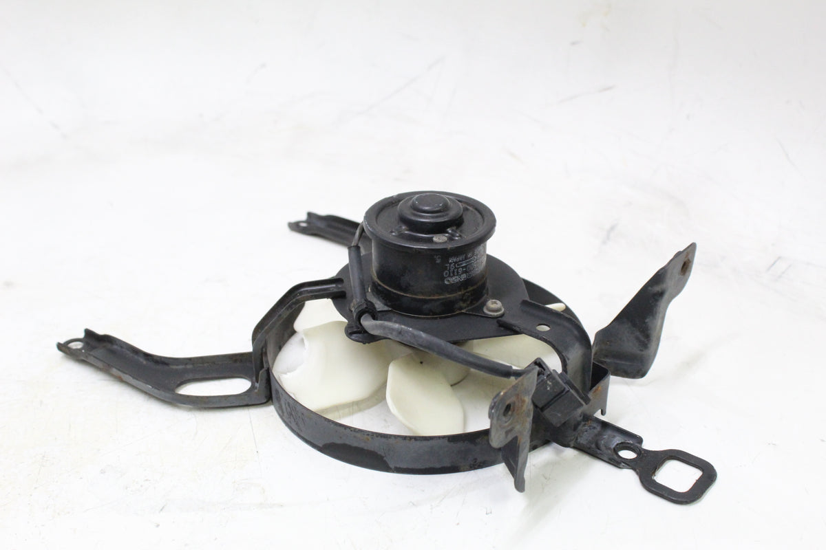 1992 KAWASAKI NINJA 600 ZX600 OEM RADIATOR COOLING FAN