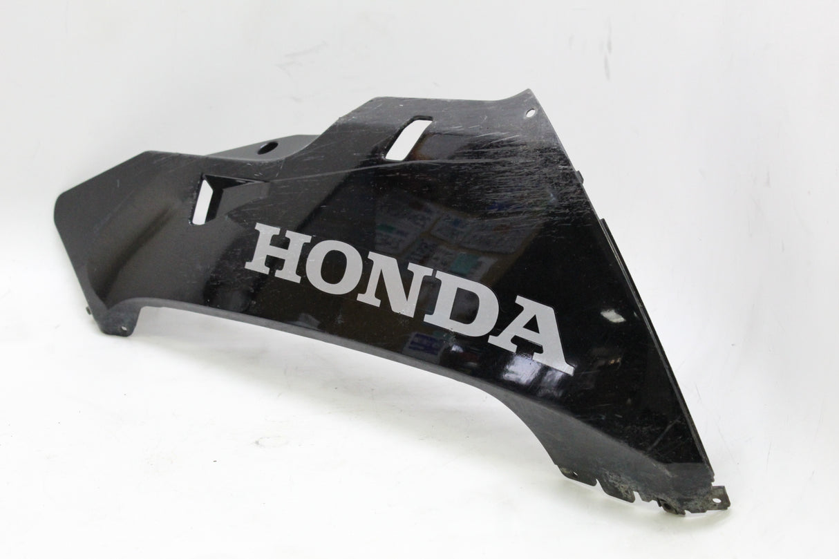 2006 Honda CBR600RR OEM RIGHT LOWER BOTTOM BELLY SIDE FAIRING COWL