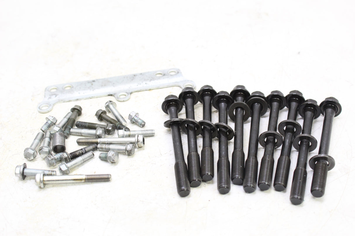 2007 Suzuki GSXR750 OEM ENGINE MOUNTING BOLTS HARDWARE MOTOR SCREWS