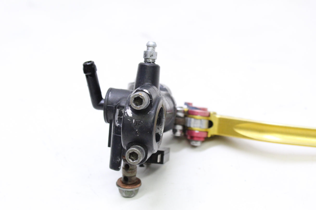 2007 Yamaha YZF R6S OEM FRONT BRAKE MASTER CYLINDER