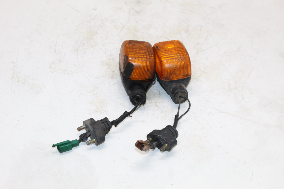2002 Yamaha Zuma 50 YW50 OEM REAR LEFT RIGHT TURN SIGNALS LIGHT INDICATORS