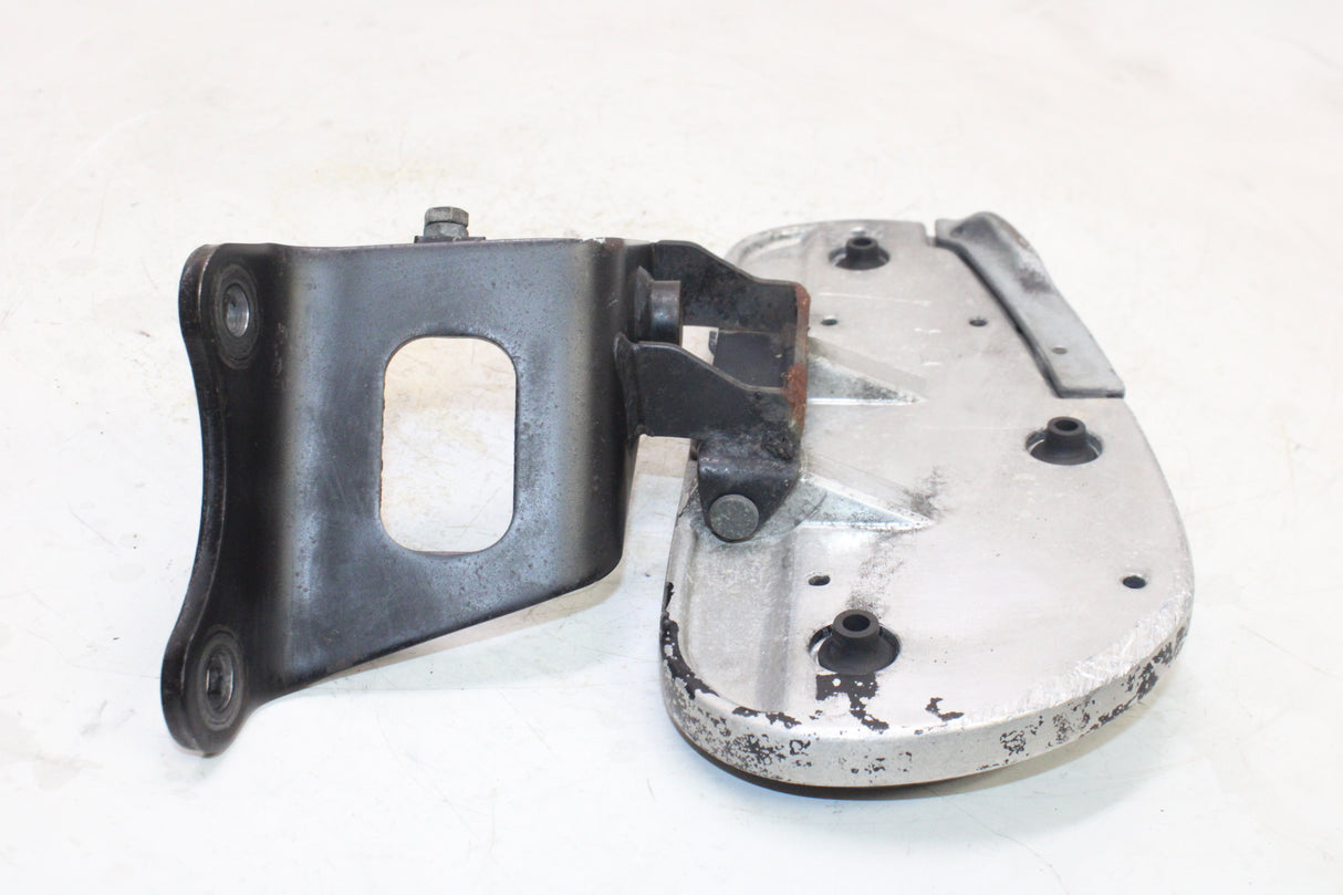 2007 Yamaha V Star 650 OEM RIGHT FRONT FOOT REST PEG STEP