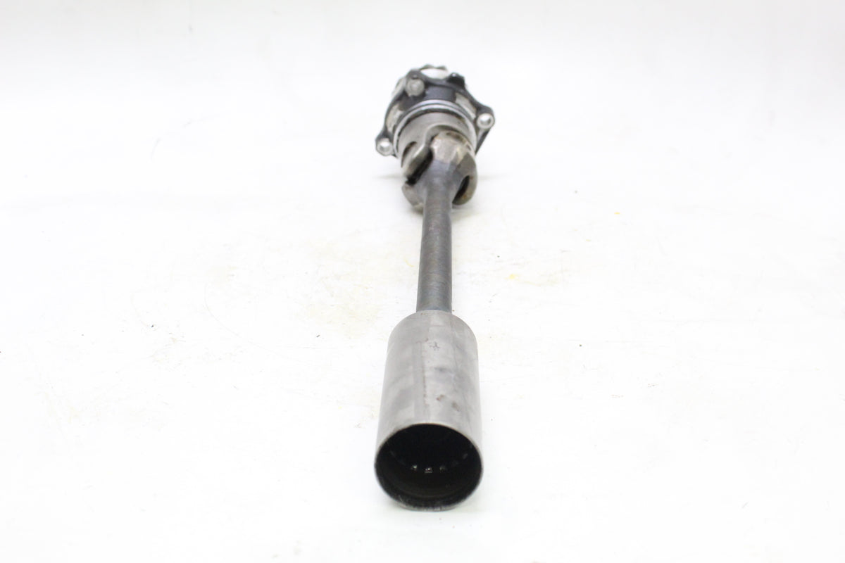 2005 Kawasaki Vulcan 1500 VN1500 OEM REAR DRIVE SHAFT U JOINT
