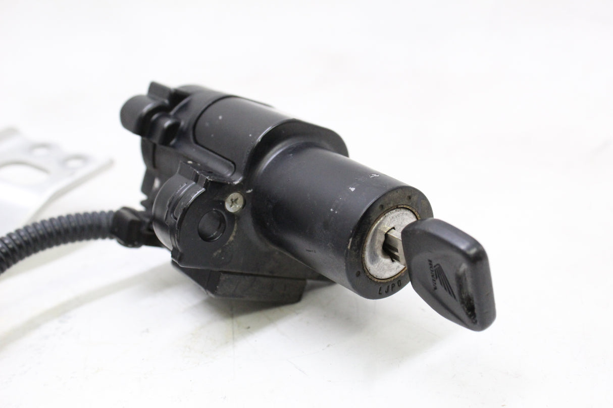 2006 Honda CBR600RR OEM IGNITION LOCK AND SEAT LOCK W KEY
