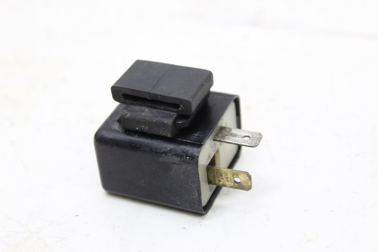 2003 HONDA REBEL 250 CMX250C OEM TURN SIGNAL FLASHER WINKER RELAY