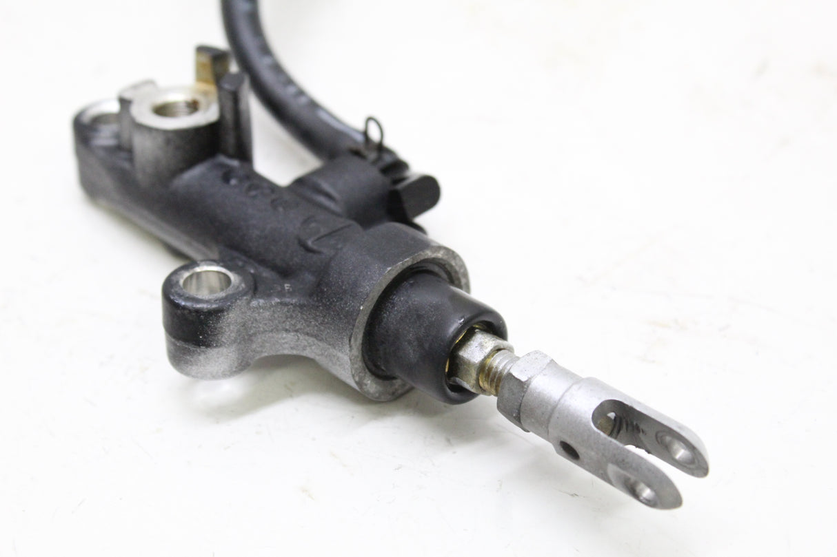 2005 Yamaha YZF R6 OEM REAR BACK BRAKE MASTER CYLINDER