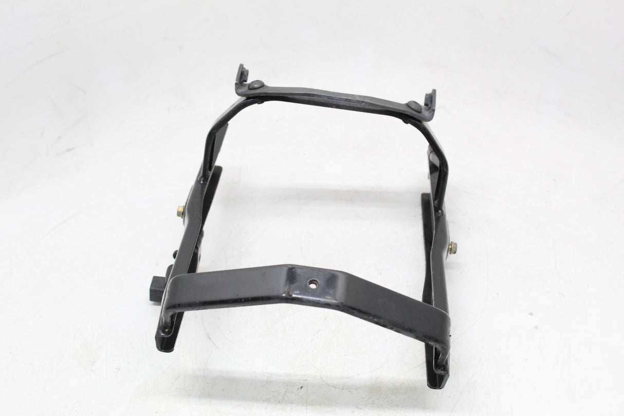 2005 Honda VTX1300S VTX1300 OEM REAR BACK FENDER MOUNT BRACKET