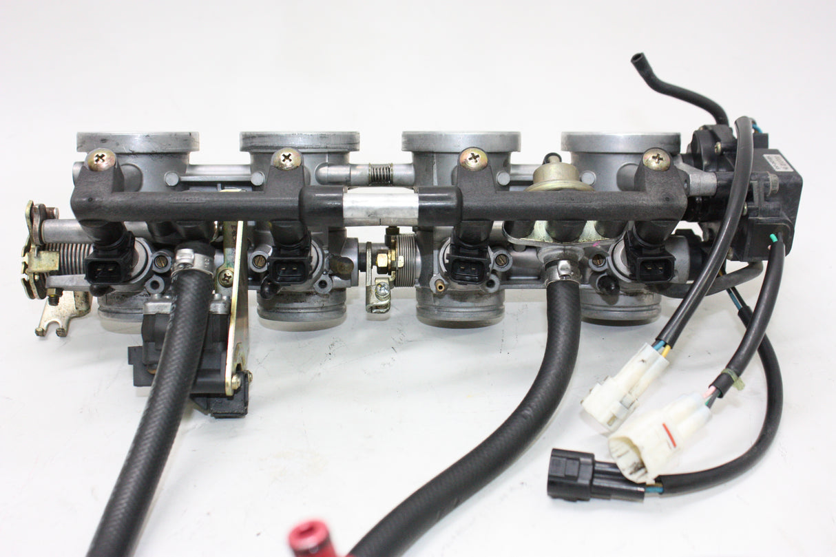 2004 Triumph Daytona 600 OEM MAIN FUEL INJECTORS / THROTTLE BODIES