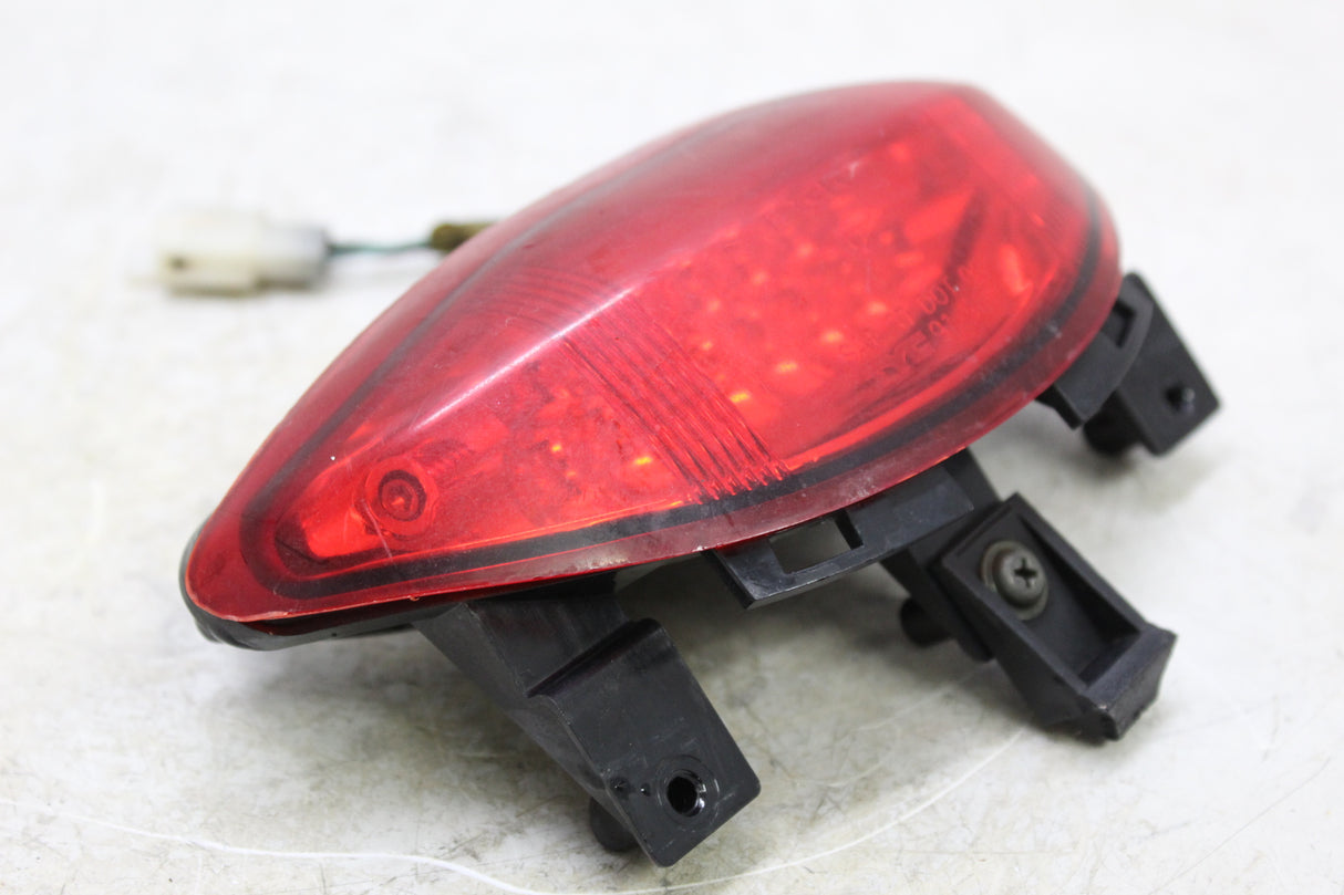 2017 Genuine Scooter Co. Buddy 125 OEM REAR TAIL TAILLIGHT BACK BRAKE LIGHT