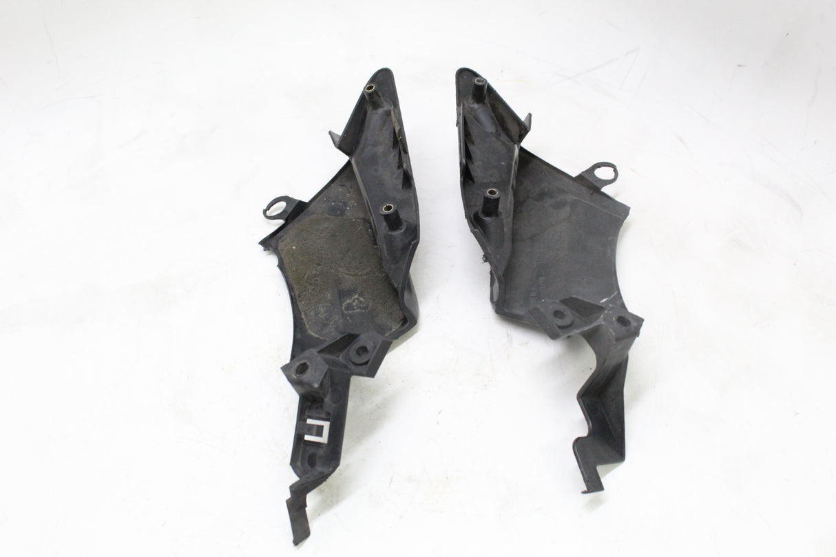 2005 Yamaha YZF R6 OEM LEFT RIGHT LOWER MID SIDE FAIRING COWL PAIR