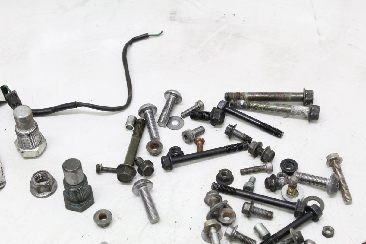 2007 YAMAHA XVS650 V STAR 650 MISC BOLT HARDWARE FASTENER SET