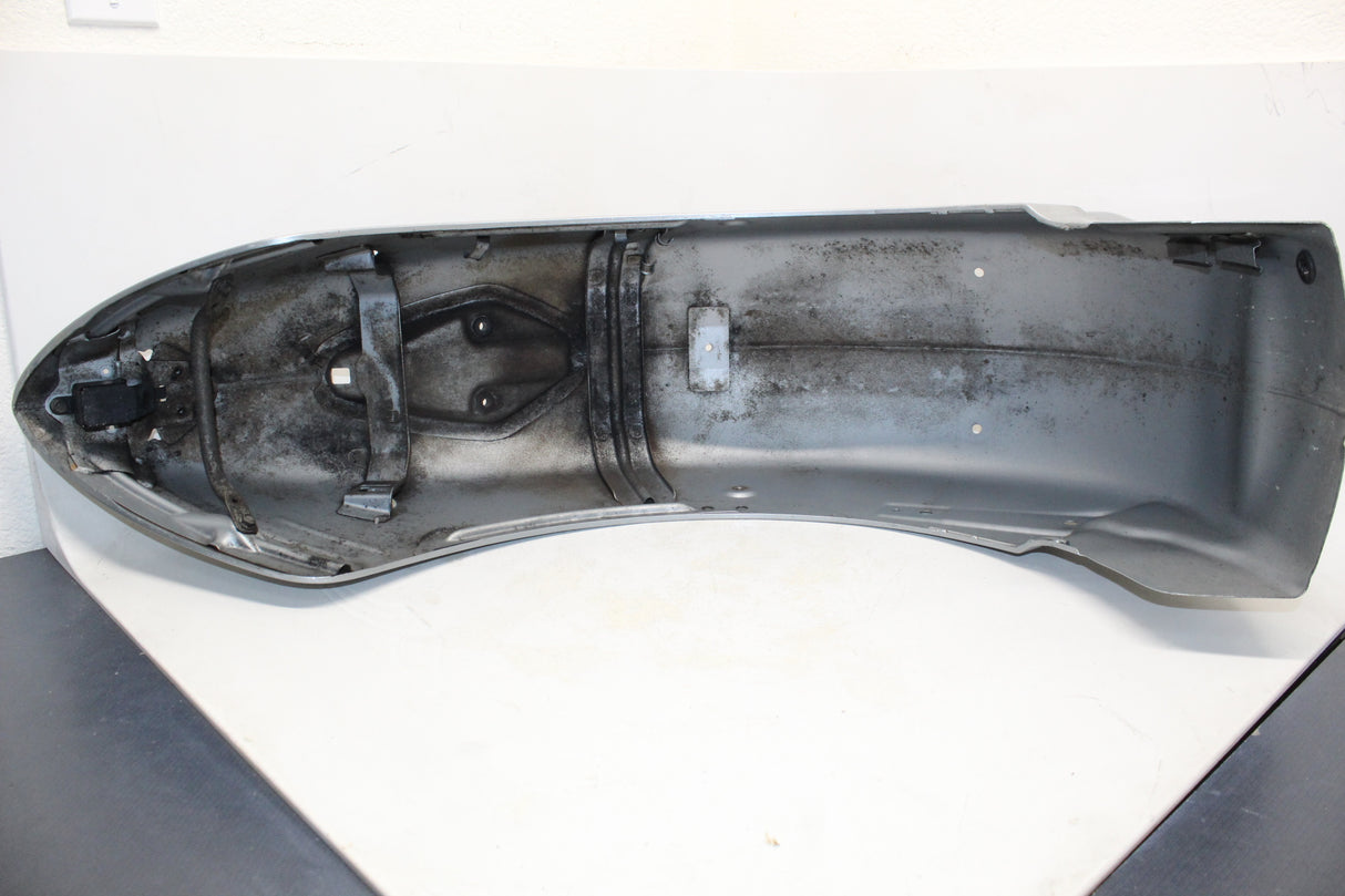 2005 Honda VTX1300S OEM REAR BACK FENDER MUD GUARD