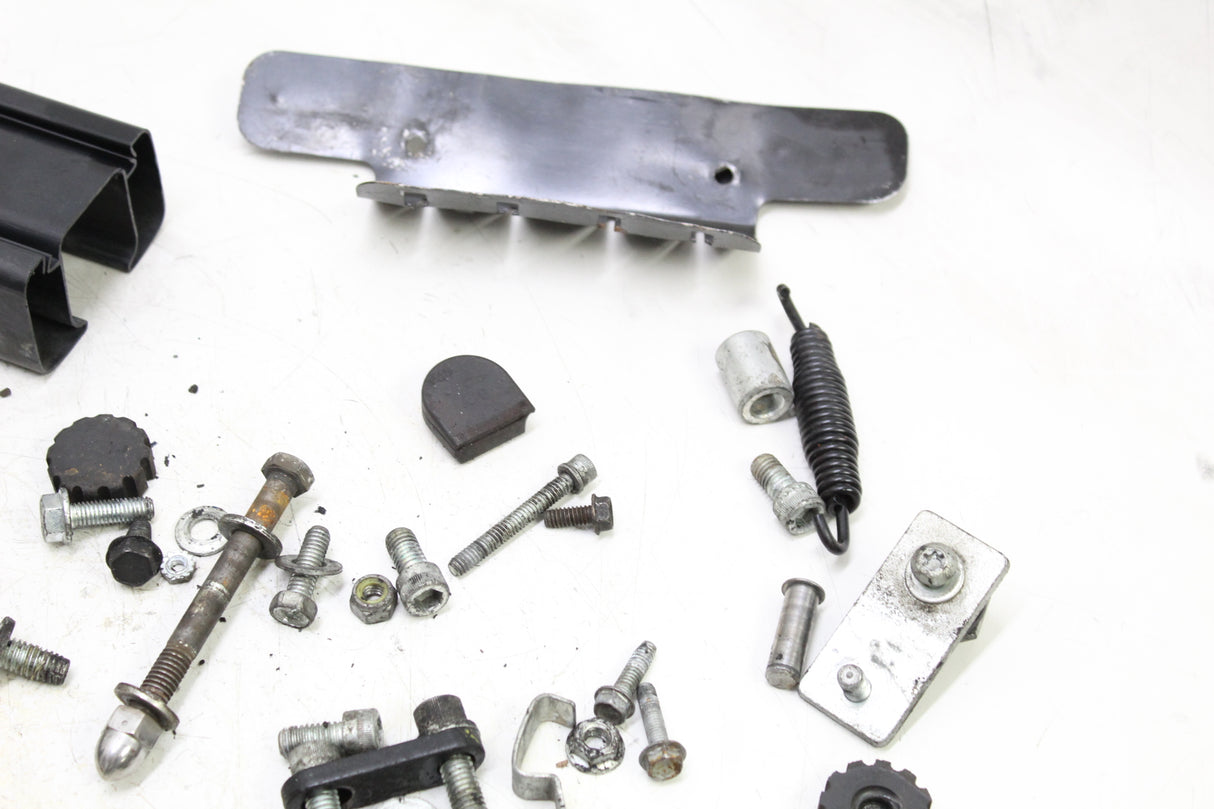 2000 Harley-Davidson Softail Deuce FXSTD OEM BOLT SET MISC