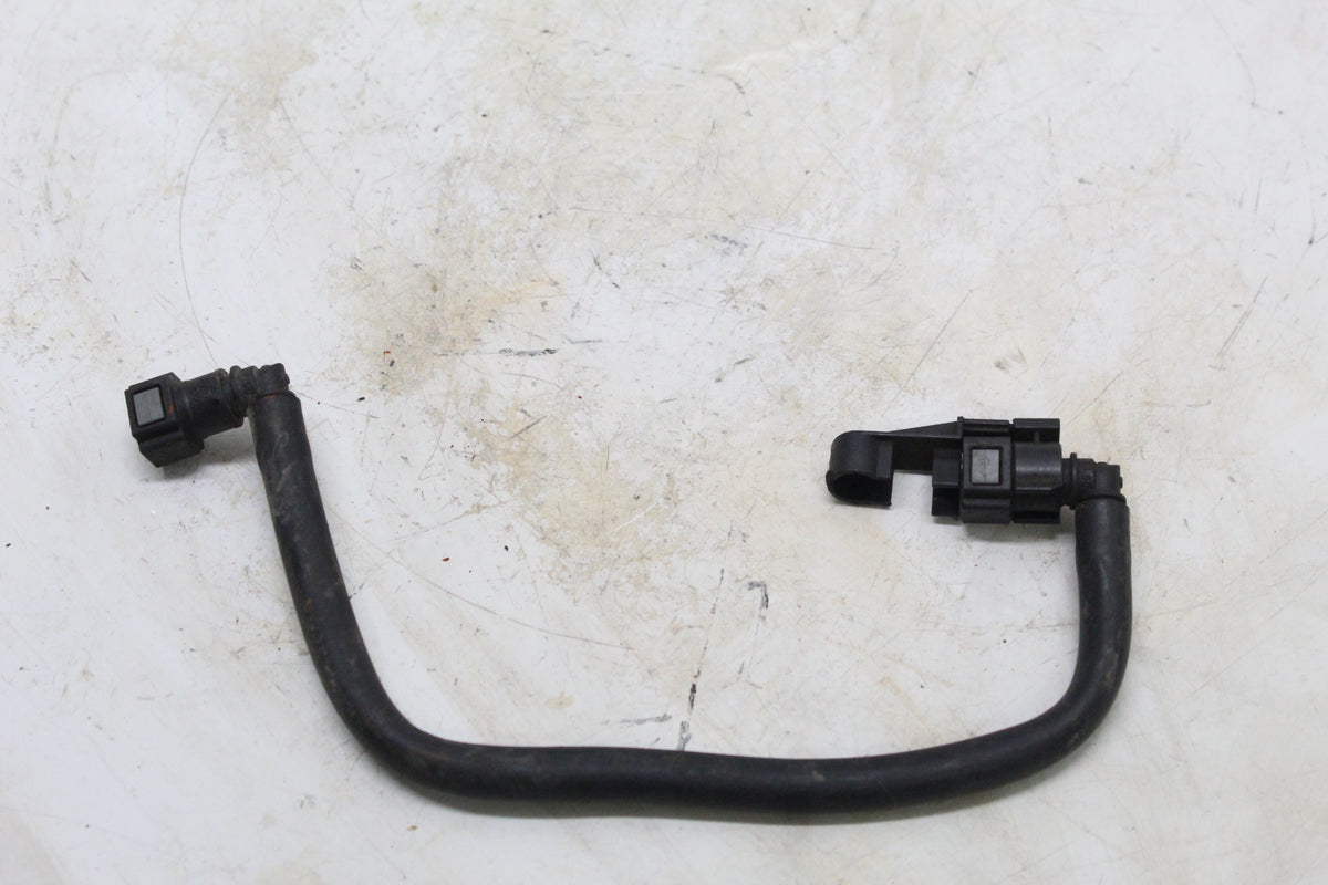 2009 Yamaha YZF R6S OEM Fuel Gas Hose Line With Connectors
