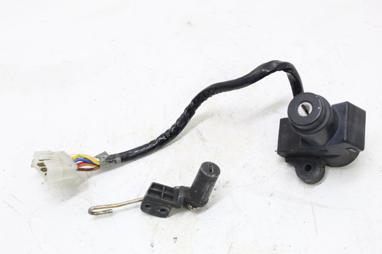 1992 KAWASAKI NINJA 600 ZX600 OEM IGNITION SWITCH SEAT LOCK SET NO KEY