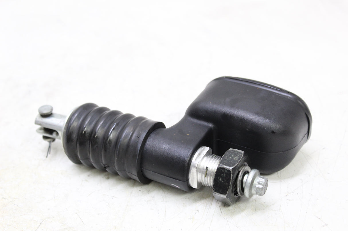 2000 Harley-Davidson Softail Deuce FXSTD OEM REAR BACK BRAKE MASTER CYLINDER