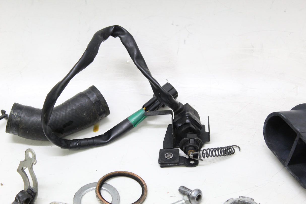 2017 Yamaha FZ10 OEM BOLTS BRACKETS SET