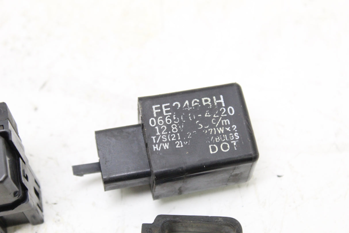 2005 YAMAHA FZ6 OEM RELAY SET FLASHER AIR TEMP SENSOR SWITCHES