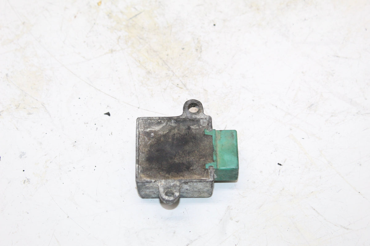 2002 Yamaha Zuma 50 YW50 OEM Voltage Regulator Rectifier