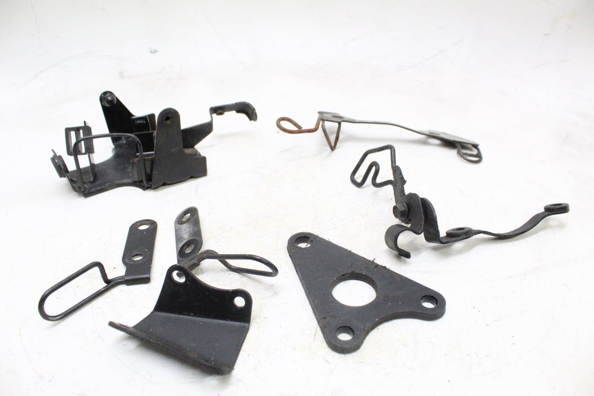 2007 YAMAHA XVS650 V STAR 650 OEM ENGINE MOUNT BRACKET SET