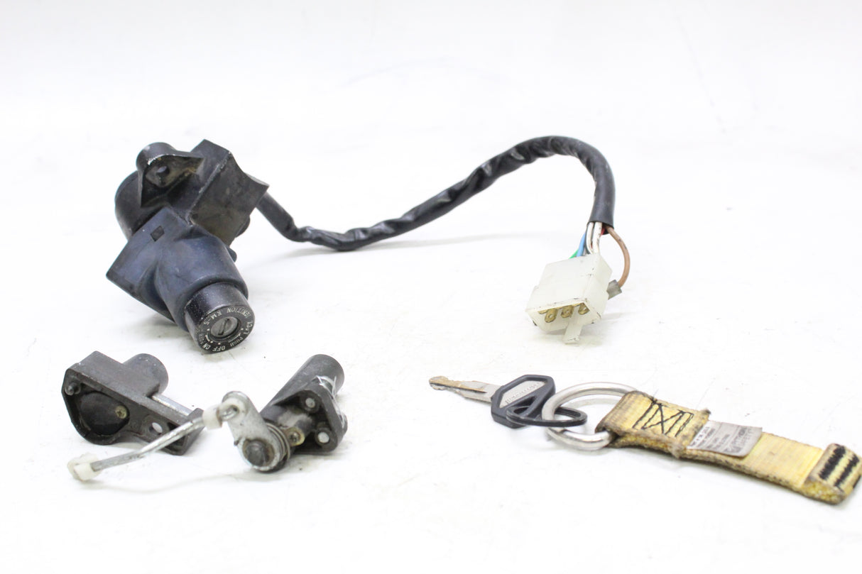 2005 KAWASAKI NINJA 250R EX250 OEM IGNITION SWITCH LOCK SET W KEY
