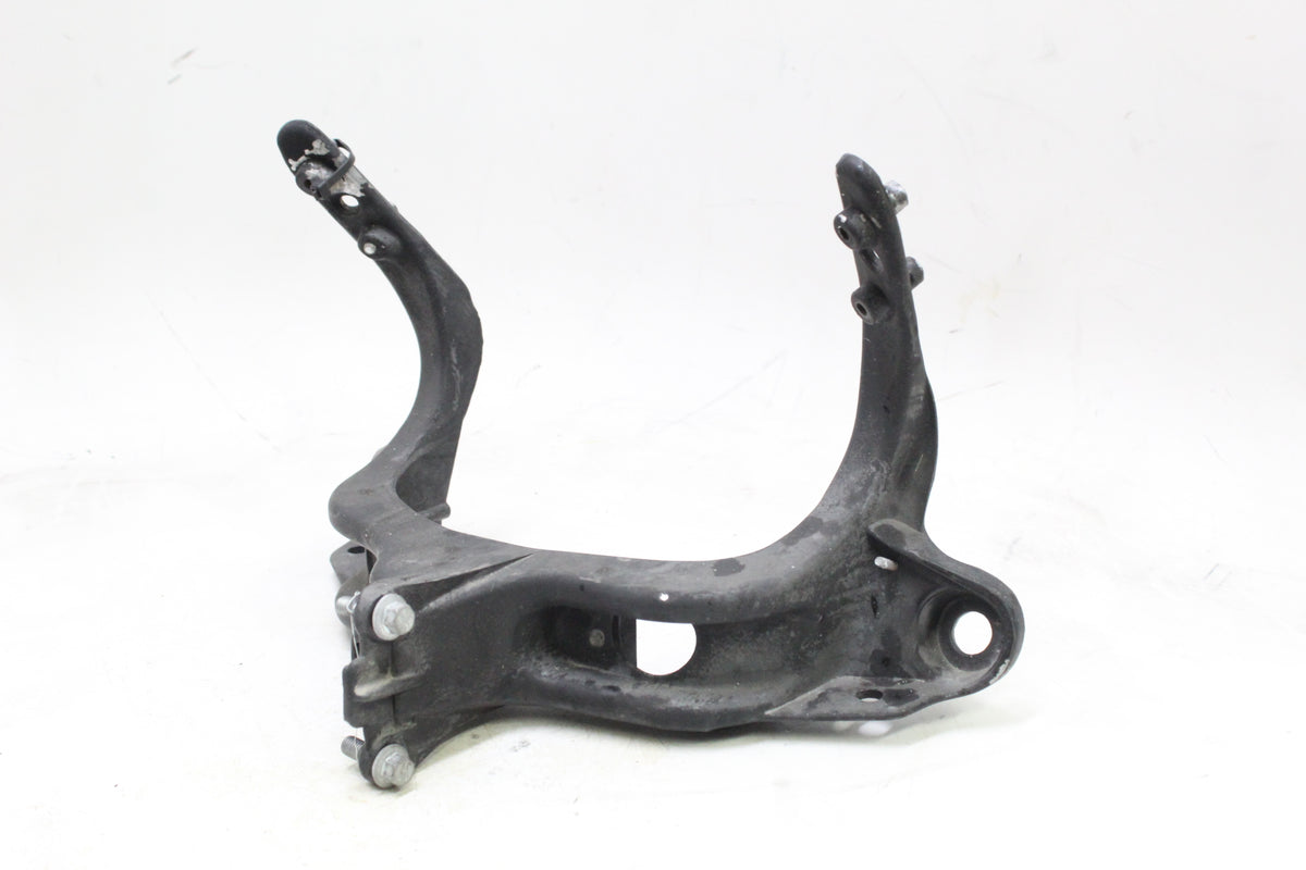 2004 SUZUKI GSXR600 OEM FRONT UPPER FAIRING STAY BRACKET