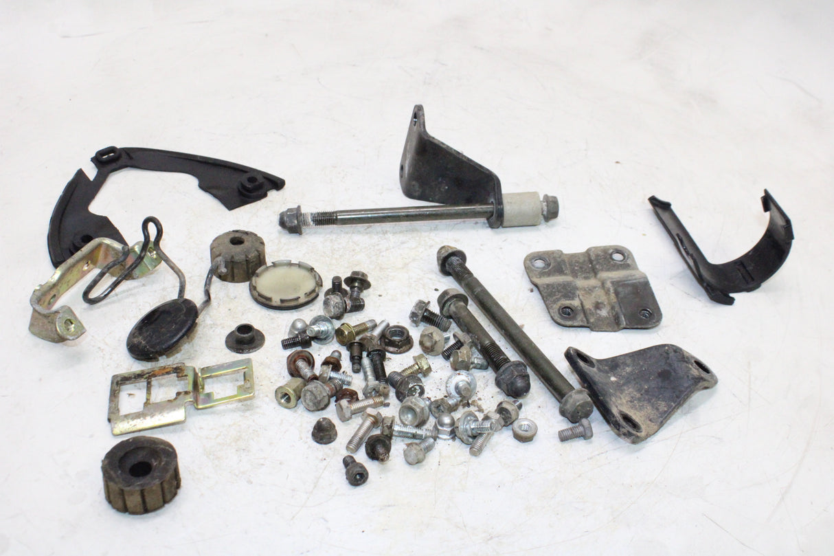 1995 Honda Shadow VLX 600 VT600C OEM ENGINE MOUNTING BOLTS HARDWARE MOTOR SCREWS