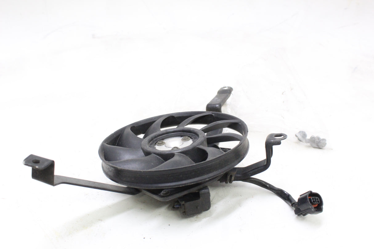 2004 SUZUKI GSXR600 OEM RADIATOR COOLING FAN MOTOR ASSEMBLY